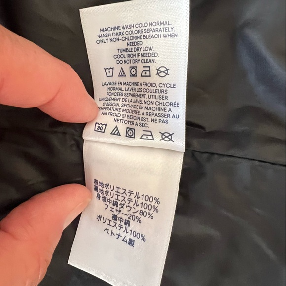 Lands’ End Down Puffer Vest Caramel Leopard Print Like New - Picture 15 of 16